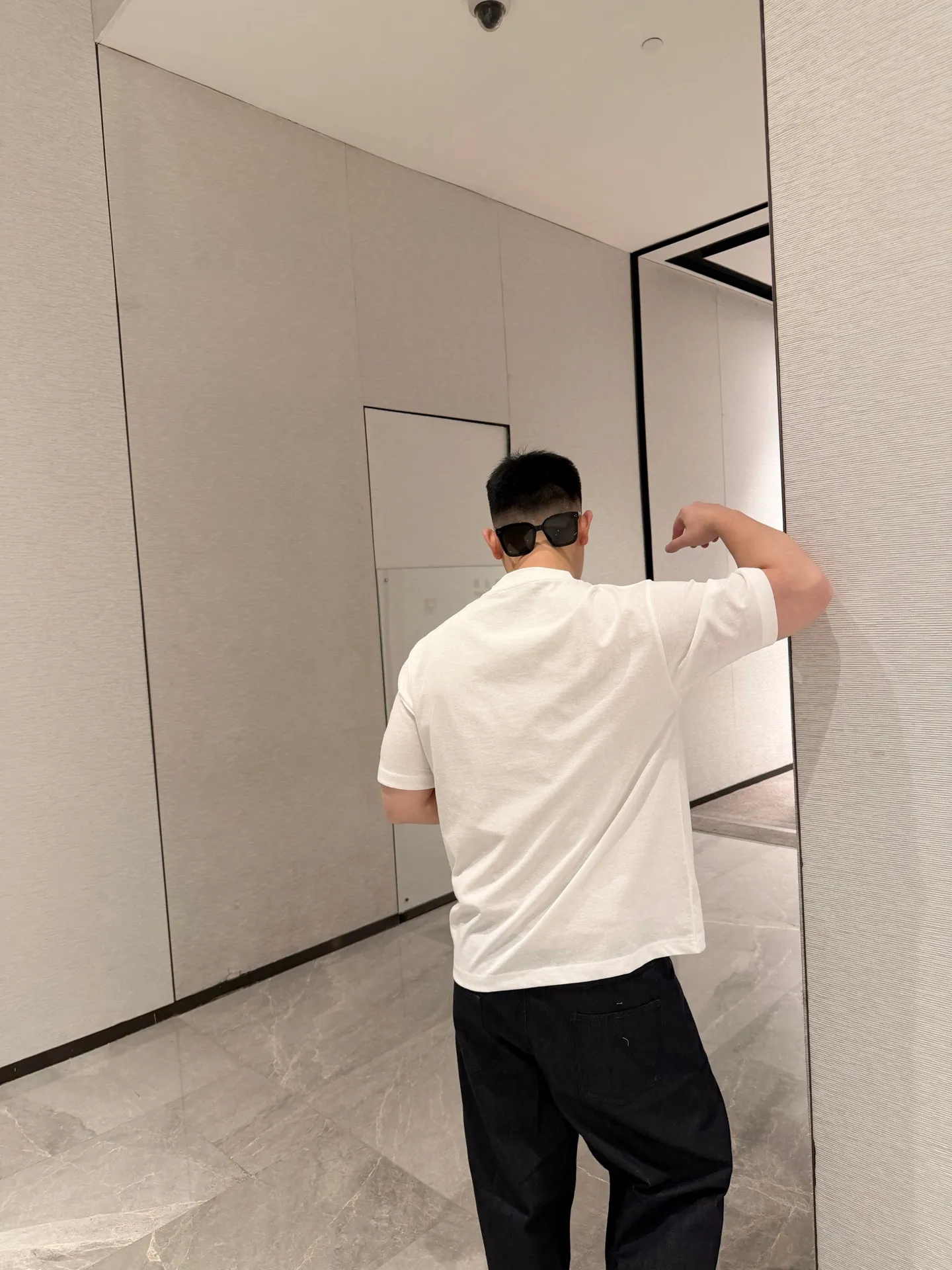 【 】Acne （White）